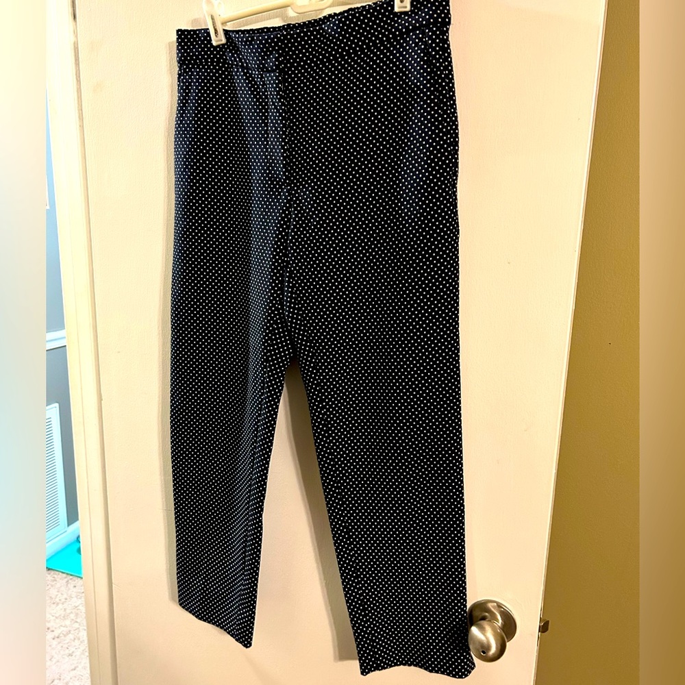 ANN TAYLOR navy polka dot crop/ankle pants